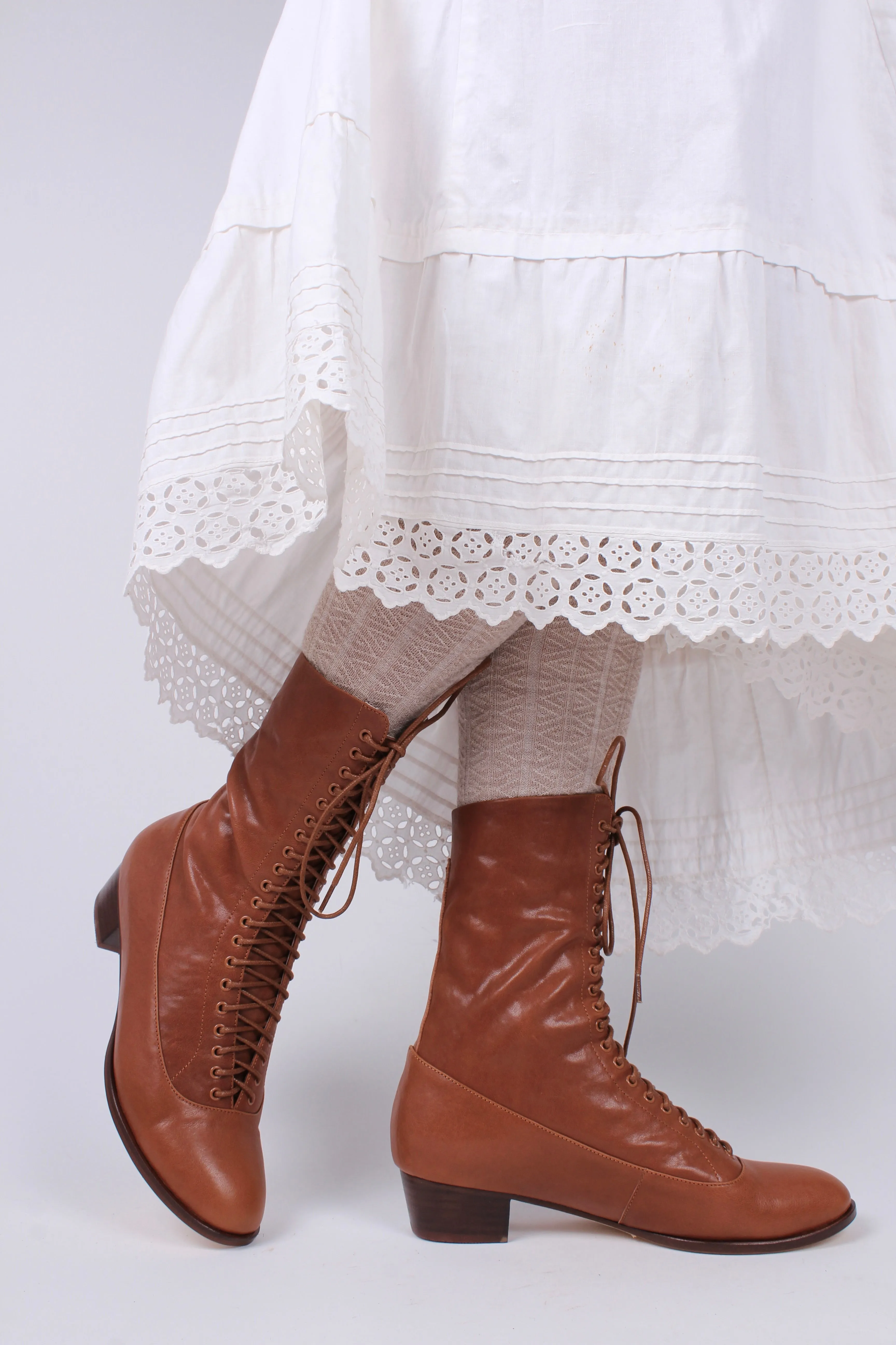 1910s Everyday Lace-up Boots - Light Brown - Ruth