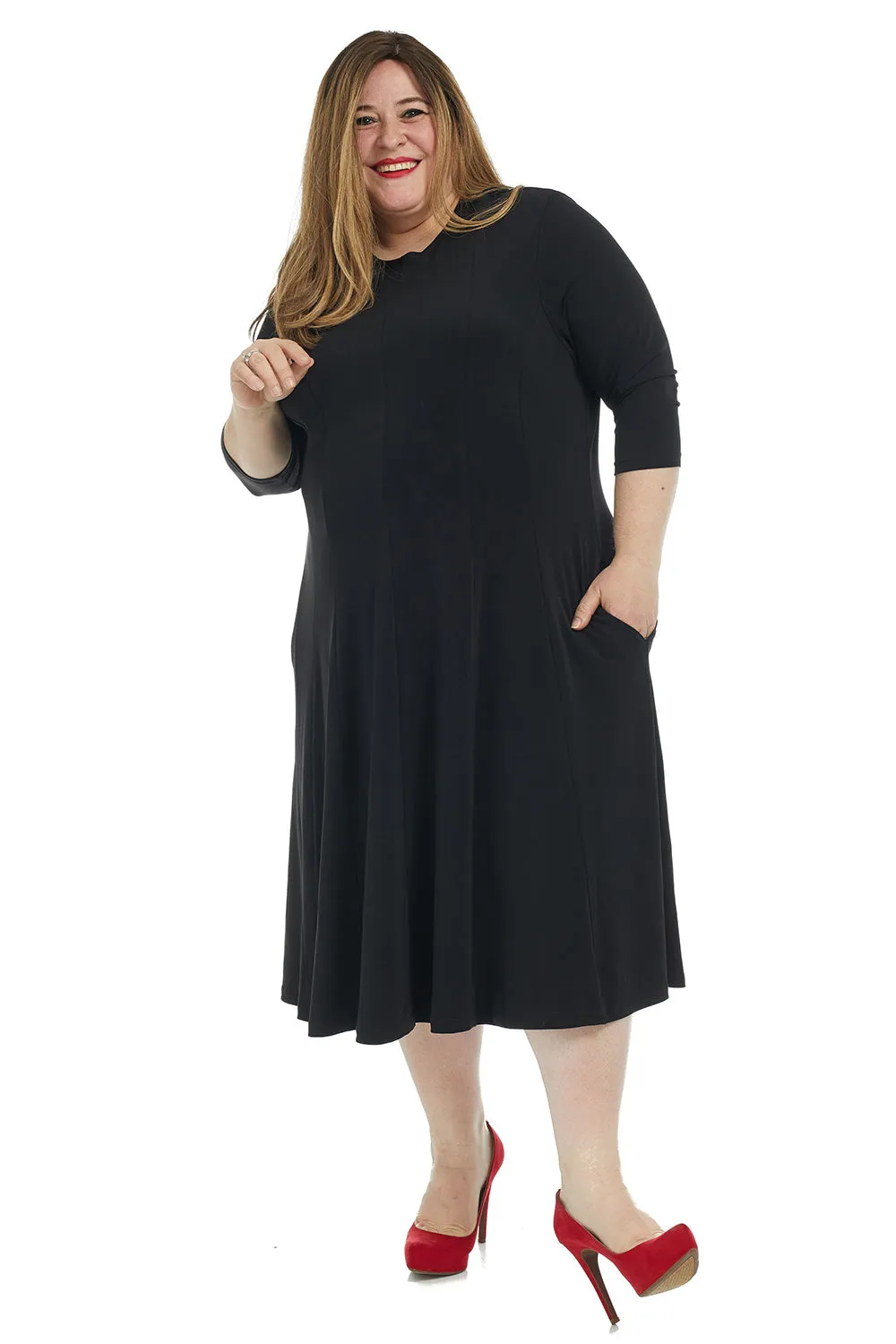 Classic fit n' flare knee length dress 'Judee'