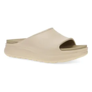 Devyn Easy-Relief Slide in Sand