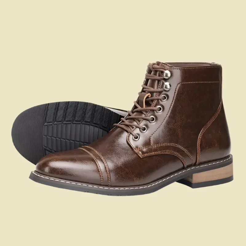 Monroe Classic Distressed Leather Boot