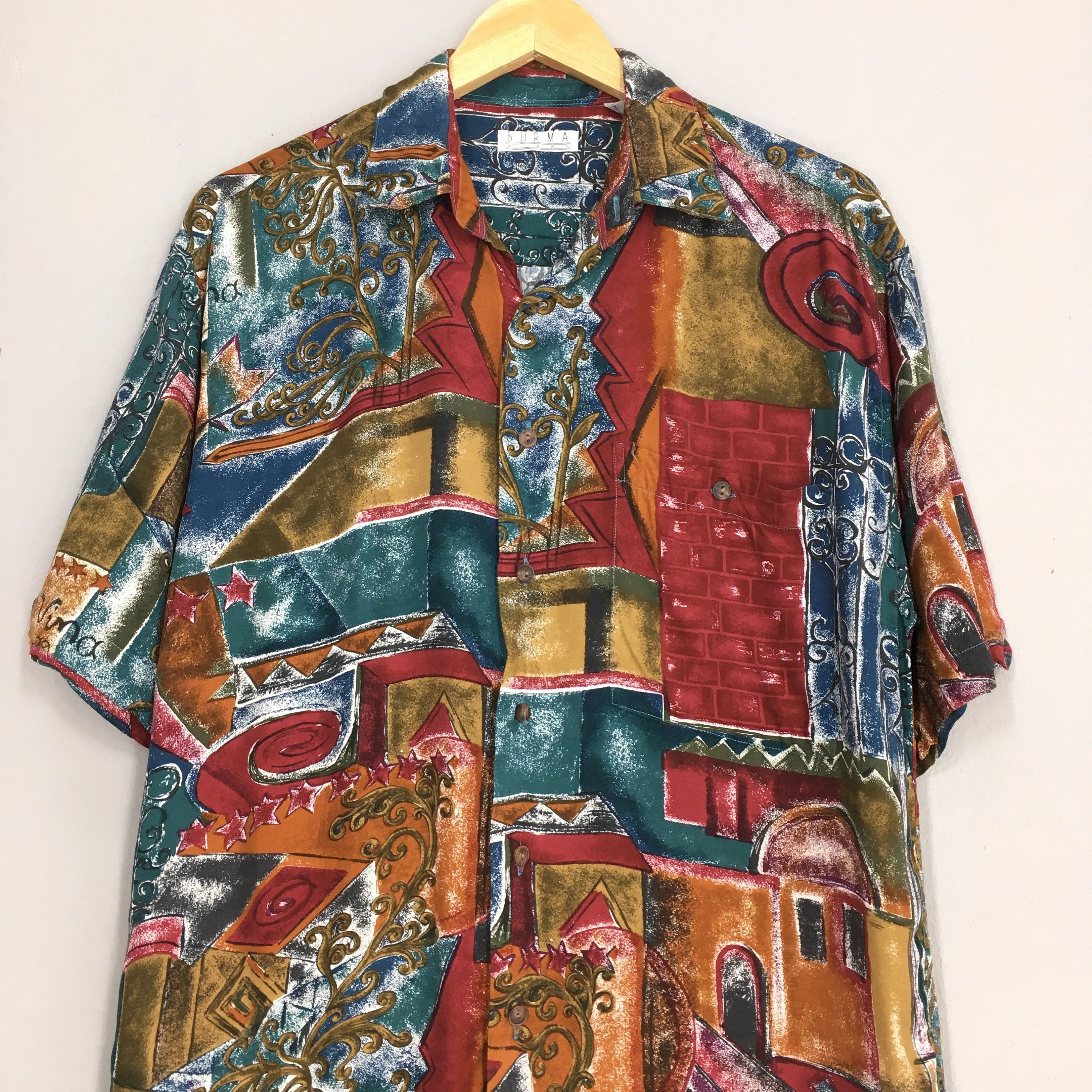 Novelty Baroque Psychedelic Pattern Rayon Shirt